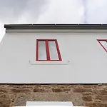 Turisticos O Estaleiro Moaña
