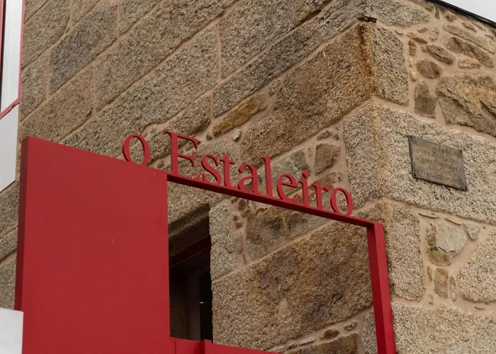 Turísticos O Estaleiro Apartamento *
